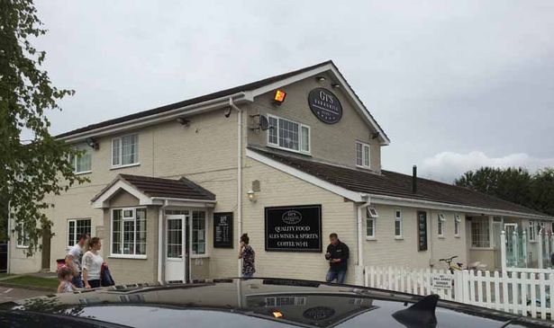 GT's Bar & Grill, Wepre